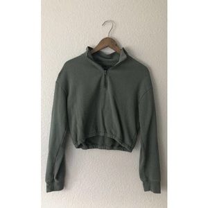 pacsun cropped sweatshirt